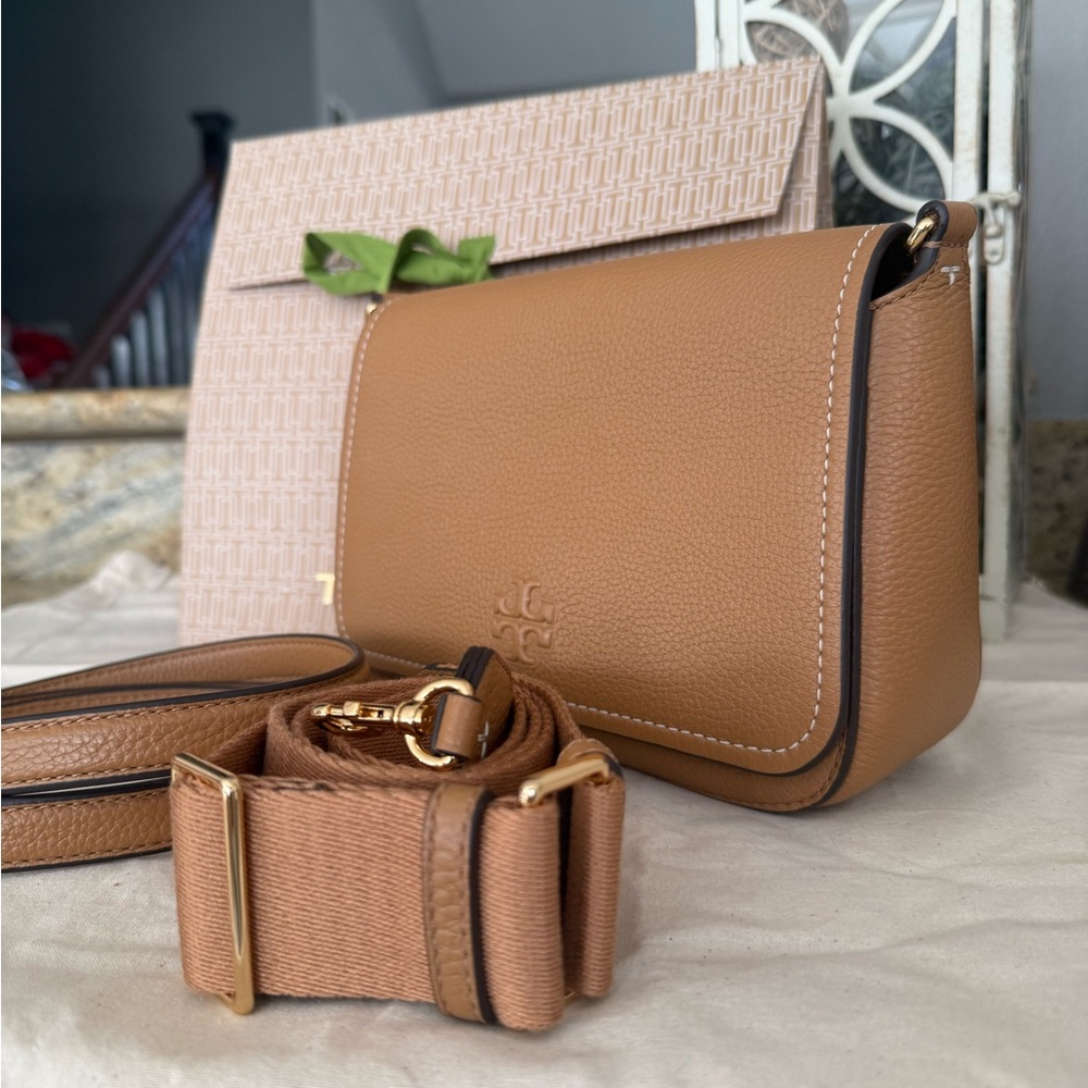 New Tory Burch Thea web flap crossbody tan - Picture 10 of 14